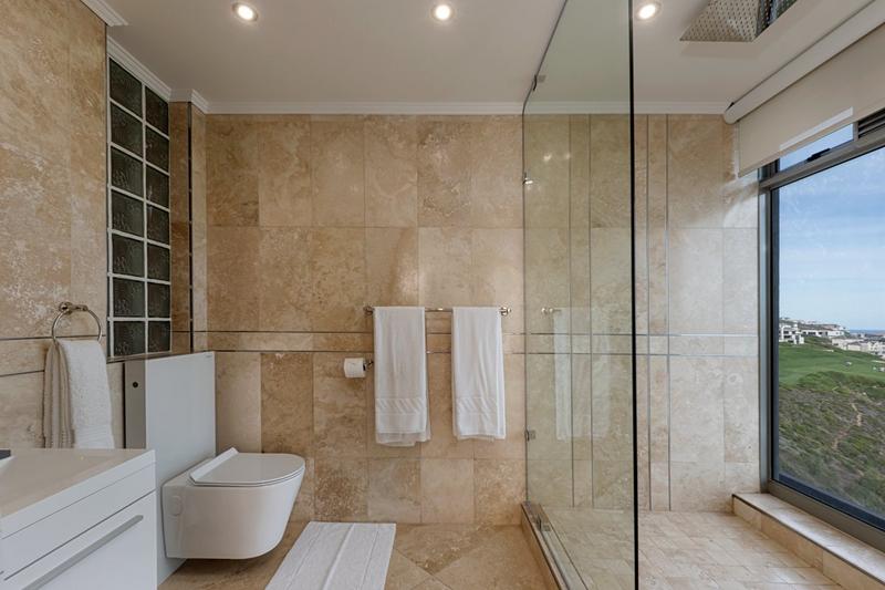 6 Bedroom Property for Sale in Pinnacle Point Golf Estate Western Cape